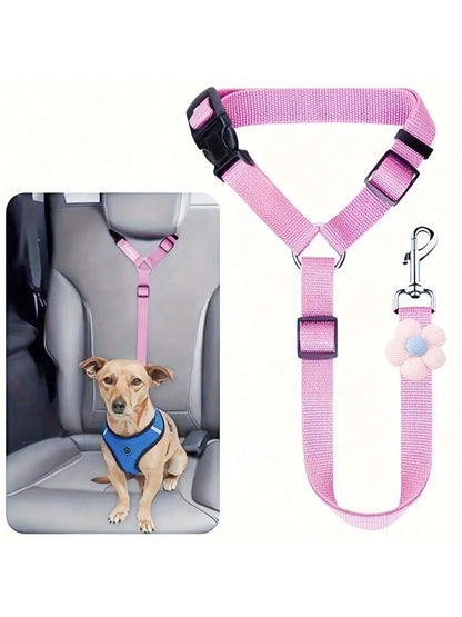 Attache chien voiture appuie-tête rose, chien attaché sur la banquette